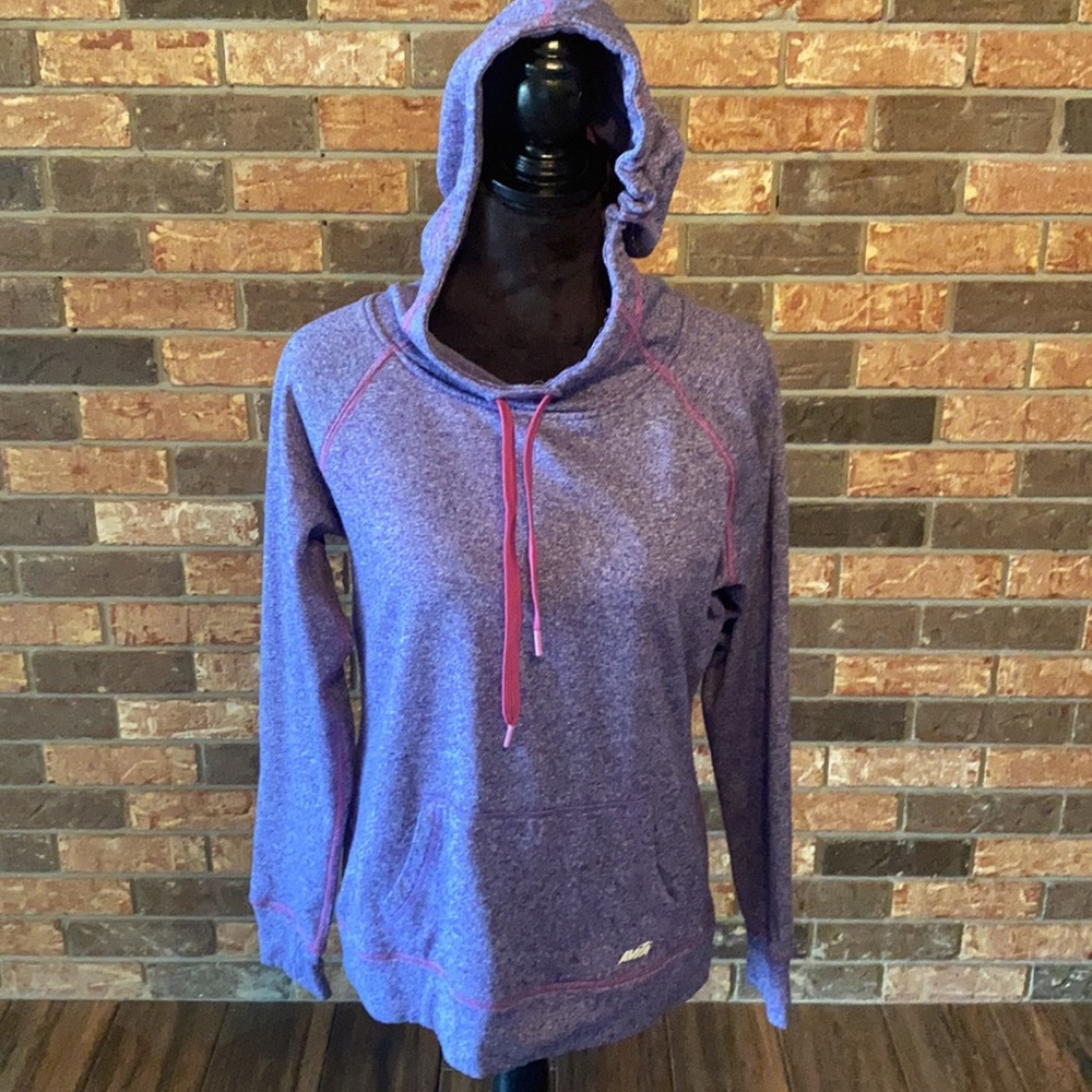Size medium purple avia hoodie